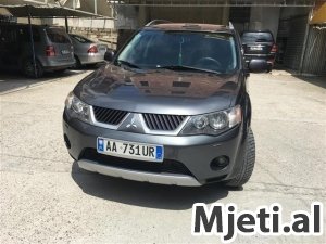 Mitsubishi Outlander 4x4 2007 7 vende