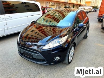 Ford fiesta 1.4 benzin 2011 full options Zvicra