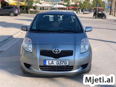 Toyota Yaris 1.4 Nafte Automatike