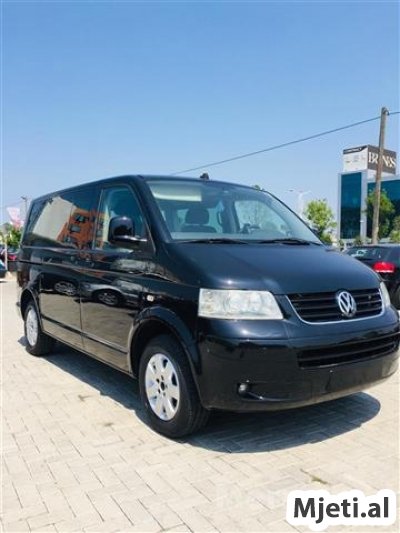 wolsvagen caravelle 2.5cc nafte automat 2008